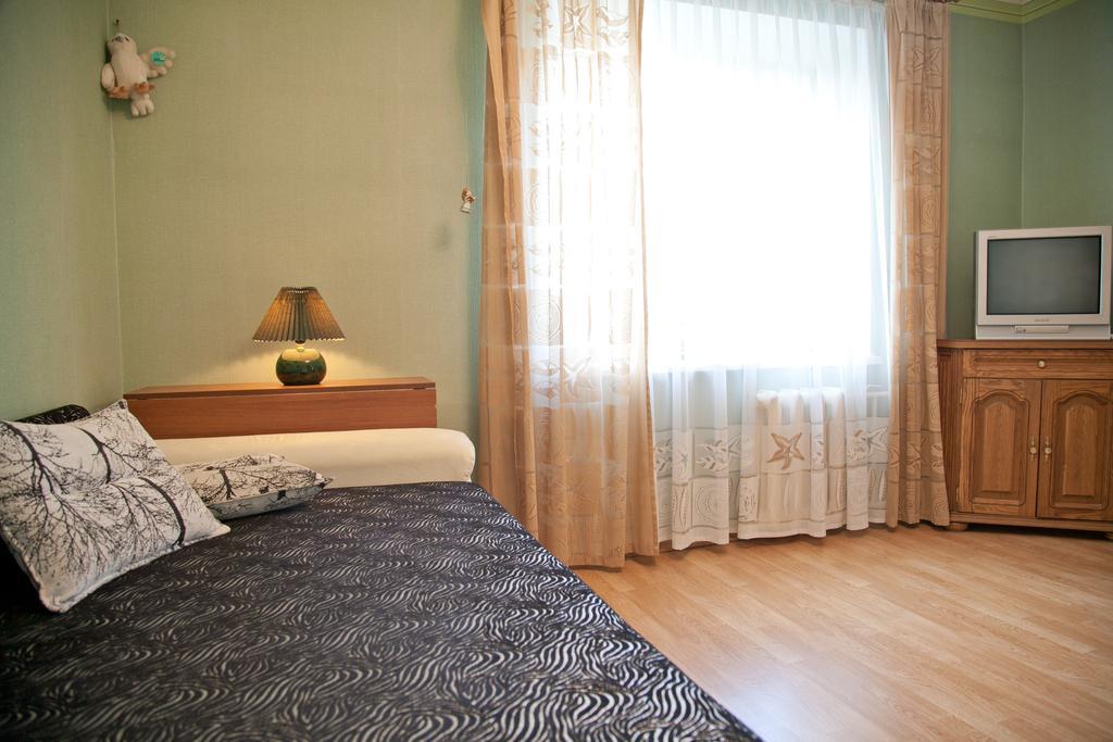 Poznyaky Apartments Kiev Room photo